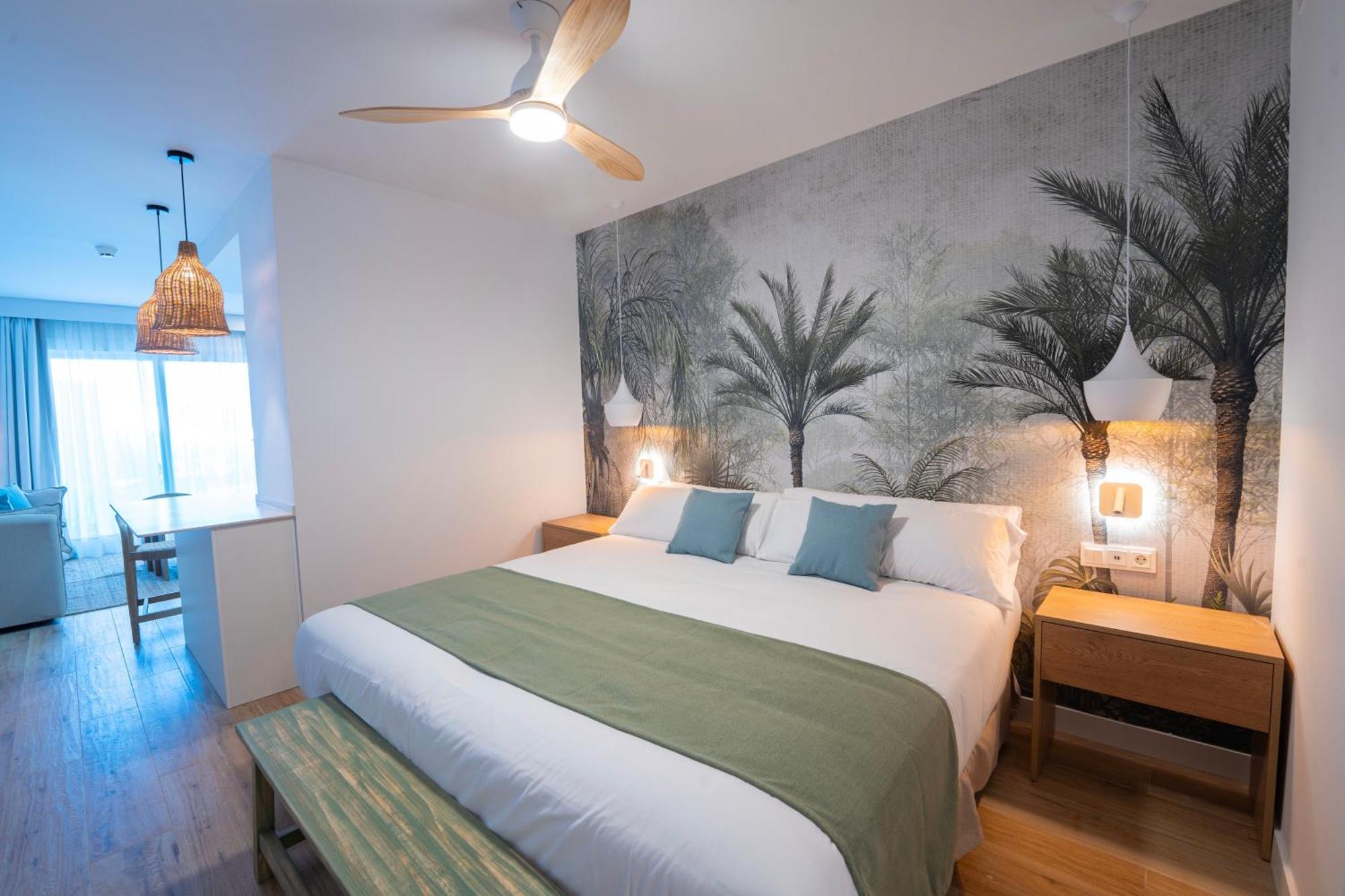 Punta Candor Suites Rota Buitenkant foto